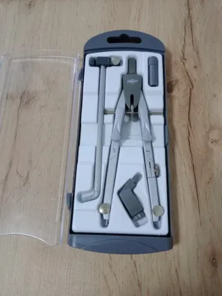 Compás Fabio 202t Bigotera con Alargadera