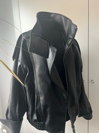 Cazadora Polipiel Zara Talla S