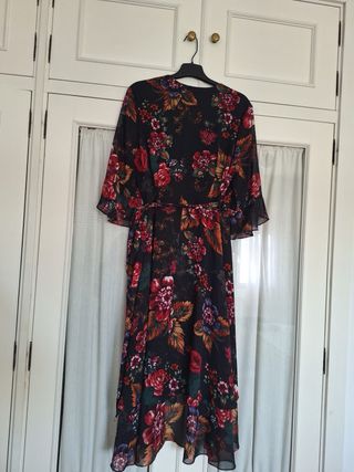 Vestido floral invitada mujer