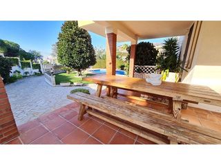 Chalet en venta en Roca Grossa - Serra Brava en Lloret de Mar