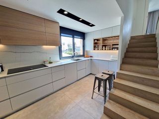 Casa adosada en alquiler en La Pineda en Castelldefels