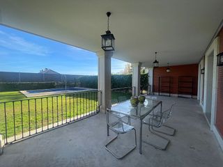 Casa pareada en alquiler en Aravaca en Madrid