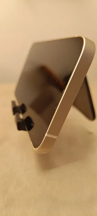 iPhone 13 128GB Plata - 84% Batería