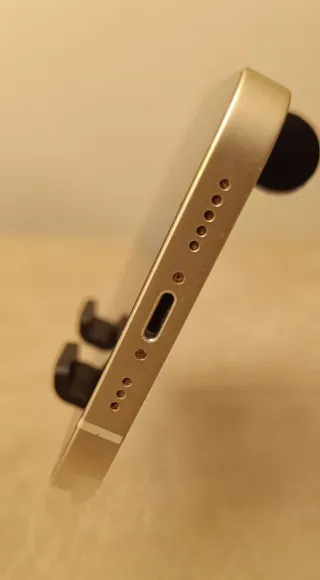 iPhone 13 128GB Plata - 84% Batería