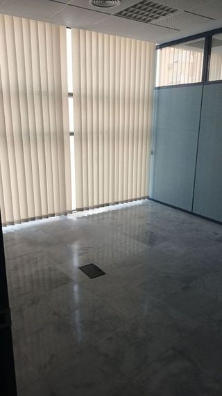 Oficina en alquiler en La Laguna en Cádiz