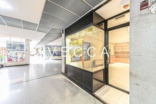 Local comercial en alquiler en Las Conejeras - Esparragal en Coslada