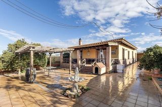 Chalet en venta en Zubia (La)