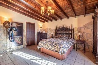 Chalet en venta en Zubia (La)