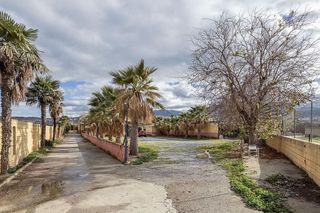 Chalet en venta en Zubia (La)