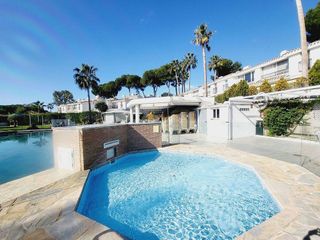 Casa adosada en venta en Riviera del Sol en Mijas