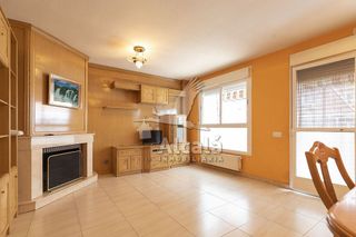 Casa en venta en Ensanche en Alcalá de Henares