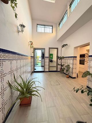 Casa adosada en venta en La Paz en Alcalá de Guadaira
