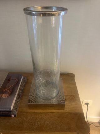 Candelabros de cristal con base metálica