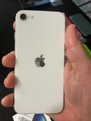 Iphone SE 2022 3a Gen 128 gb en garantía