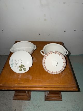 2 Soperas de porcelana años 70