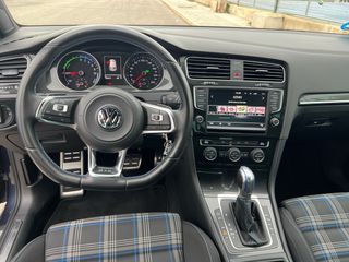 Volkswagen Golf GTE 2017