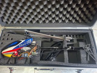 2 Elicotteri RC e accessori