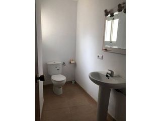 Local comercial en venta en Cabra