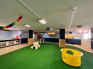 Local comercial en venta en Peñamefecit - Avda Barcelona en Jaén