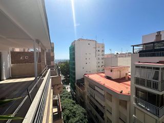 Ático en venta en Ensanche - Diputación en Alicante