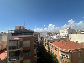 Ático en venta en Ensanche - Diputación en Alicante