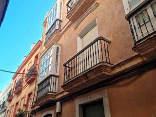 Piso en venta en Centro Histórico - Plaza España en Cádiz