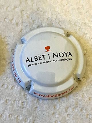 10 Chapas de Cava Variadas