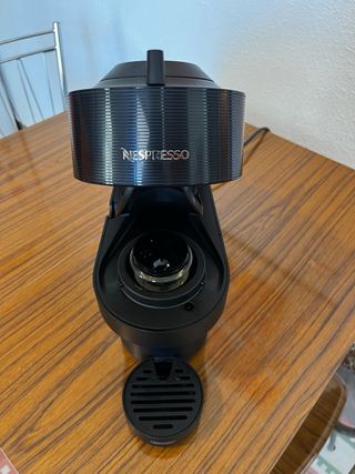 Cafetera Nespresso Krups Vertuo Pop Negra