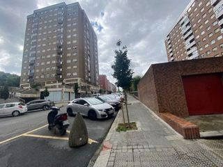 Garaje en venta en Ibarrekolanda en Bilbao