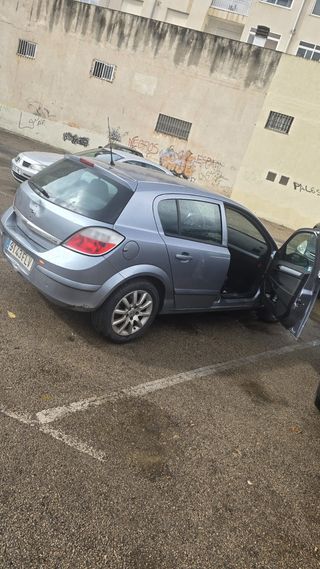 Opel Astra 2007