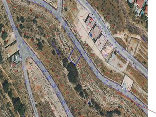 Terreno en venta en Zubia (La)