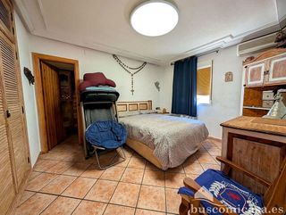 Piso en venta en Linares