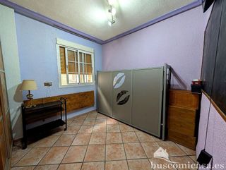 Piso en venta en Linares