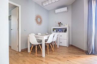 Piso en venta en Colores - Entreparques en Sevilla