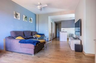 Piso en venta en Colores - Entreparques en Sevilla