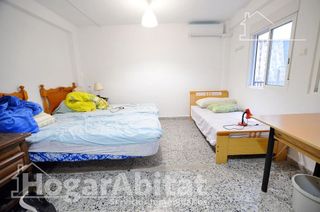 Piso en venta en Carolinas Bajas en Alicante