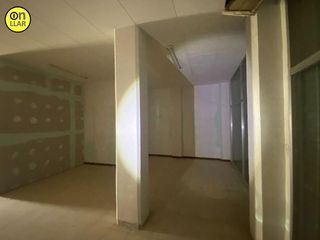 Local comercial en venta en L'Hostal - Lledoner en Granollers