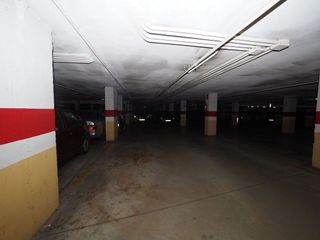 Garaje en venta en Cementiri Vell en Terrassa