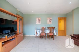 Piso en venta en El Castell-Poble Vell en Castelldefels