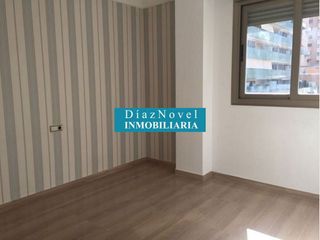 Dúplex en alquiler en Pajaritos - Plaza de Toros en Granada