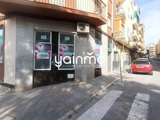 Local comercial en alquiler en Hospital en Jaén