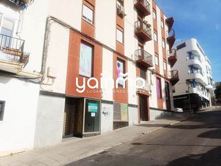 Local comercial en alquiler en Hospital en Jaén