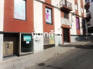 Local comercial en alquiler en Hospital en Jaén