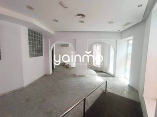 Local comercial en alquiler en Hospital en Jaén