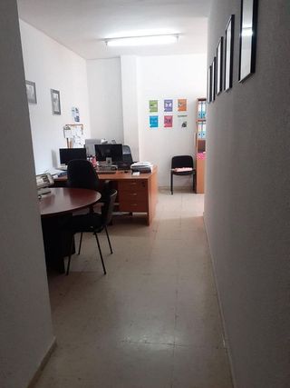 Oficina en alquiler en Casco Antiguo - Centro en Badajoz