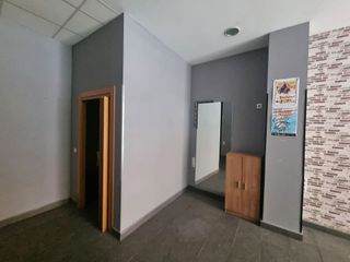 Local comercial en alquiler en Centro en Gijón
