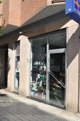Local comercial en alquiler en Centro en Gijón
