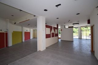 Local comercial en alquiler en Miño