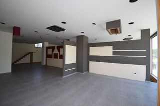 Local comercial en alquiler en Miño