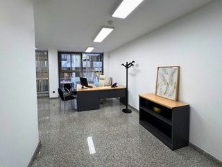Oficina en alquiler en Ensanche - Diputación en Alicante